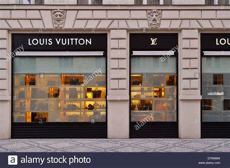 louis vuitton prague locations